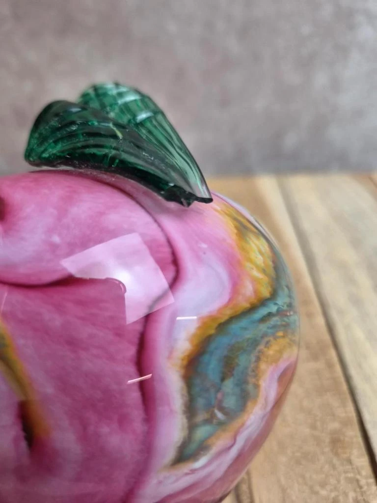 Vintage kleurrijk geblazen glazen decoratief appeltje – roze en groen – photo 5